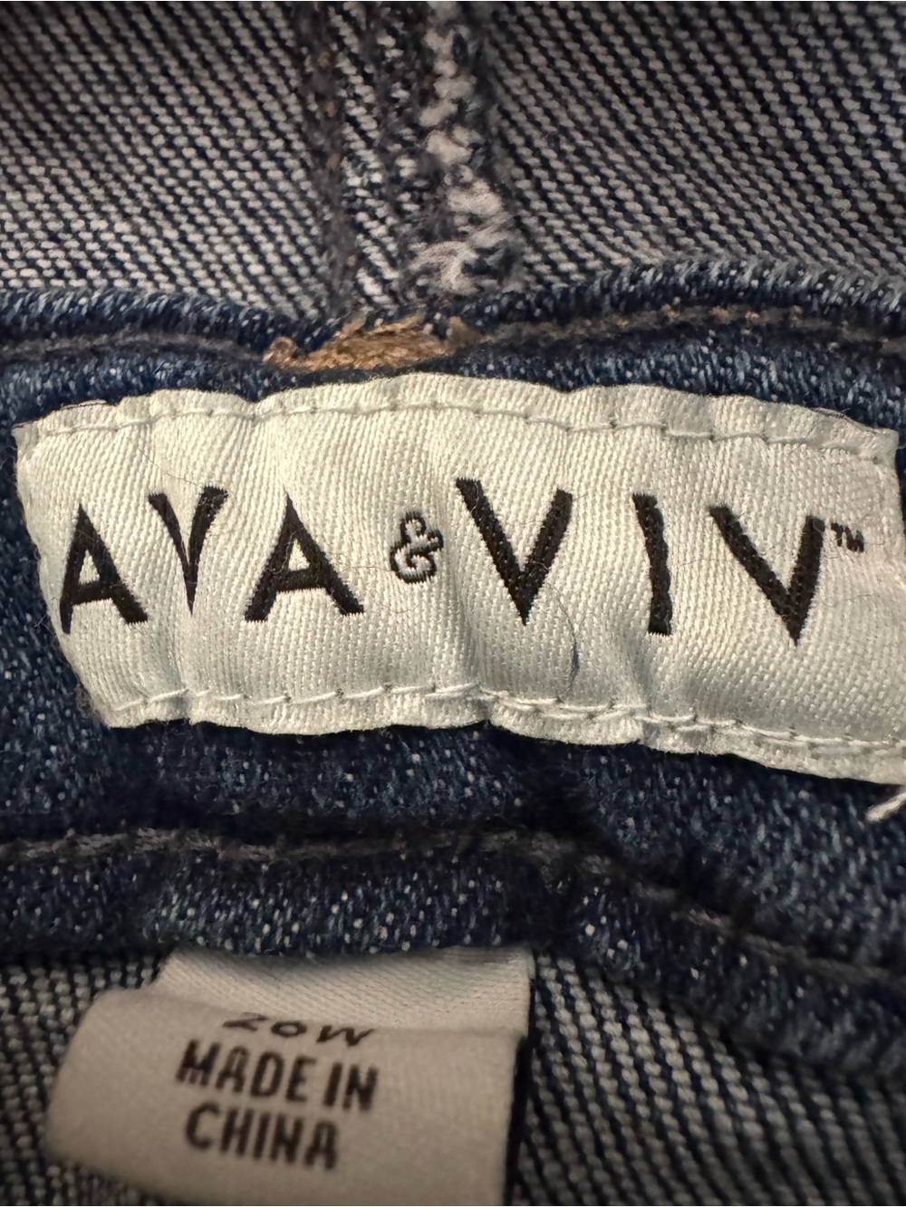 Ava & Viv Women's Denim Overalls - Size 26W
b45 - Picture 2 of 5